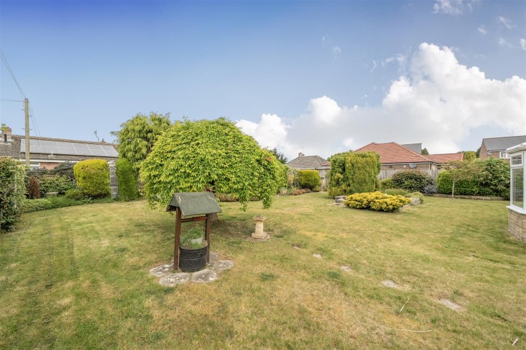 Images for Greystones Close, Crossways, Dorchester
