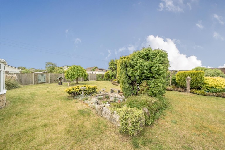 Images for Greystones Close, Crossways, Dorchester