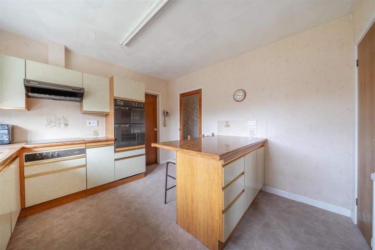 Images for Greystones Close, Crossways, Dorchester
