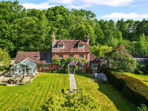 Click the photo for more details of Brickyard Lane, Corfe Mullen, Wimborne