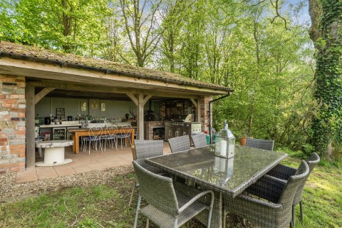 Click the photo for more details of Goodleigh, Barnstaple