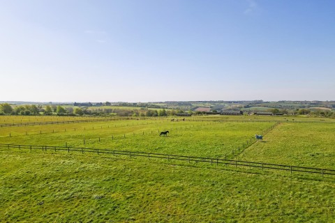 Click the photo for more details of Naunton, Gloucestershire
