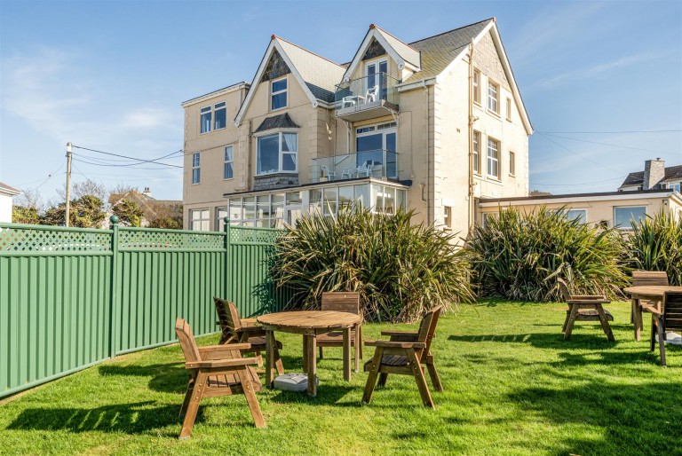 Images for Harlyn Bay