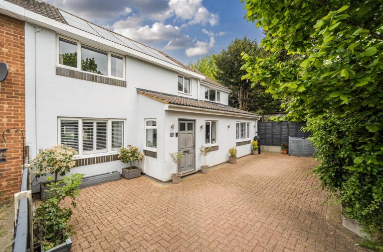 Images for Nether Lane, Flore, Northampton, NN7