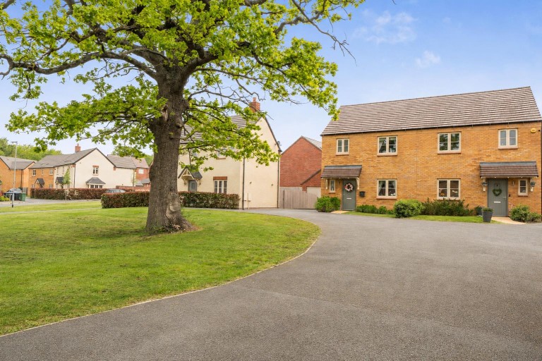 Images for Greenfield Avenue, Lutterworth, Leicestershire, LE17