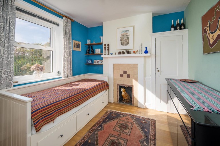 Images for Military Road, Brighstone, Newport