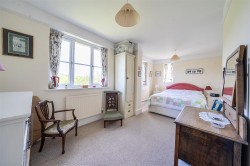 Images for 17 Battleton