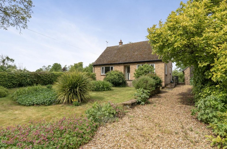 Images for Hollow Way, Eydon, Daventry, NN11