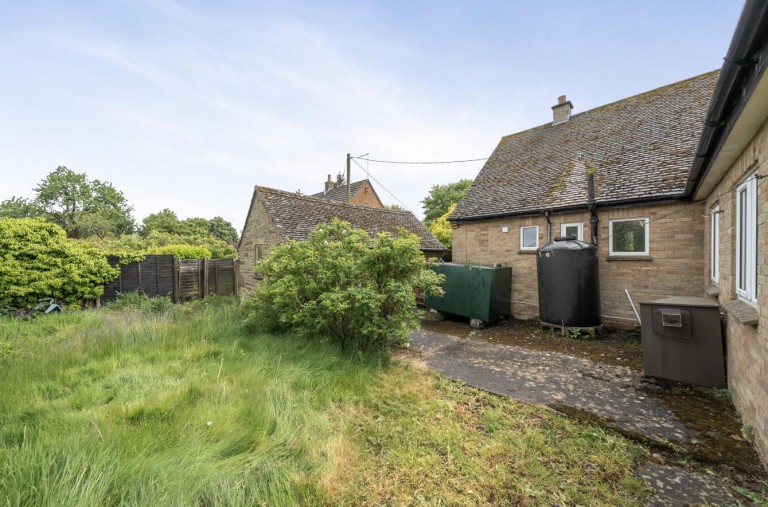 Images for Hollow Way, Eydon, Daventry, NN11