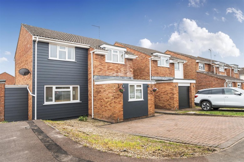 Click the photo for more details of Bartlett Close, Taunton