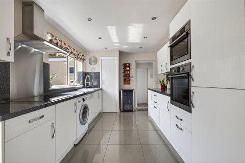Click the photo for more details of Smeatharpe, Honiton