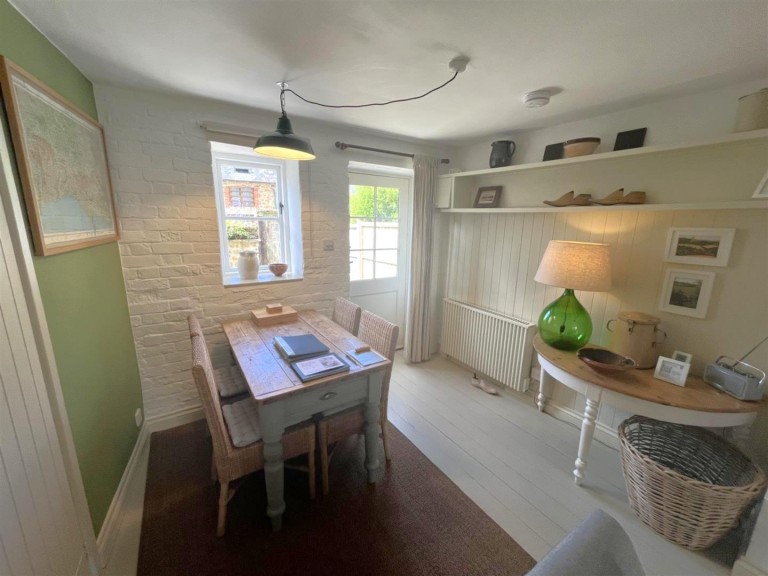 Images for Symondsbury