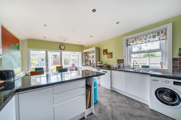 Images for Salisbury Road, Blandford Forum