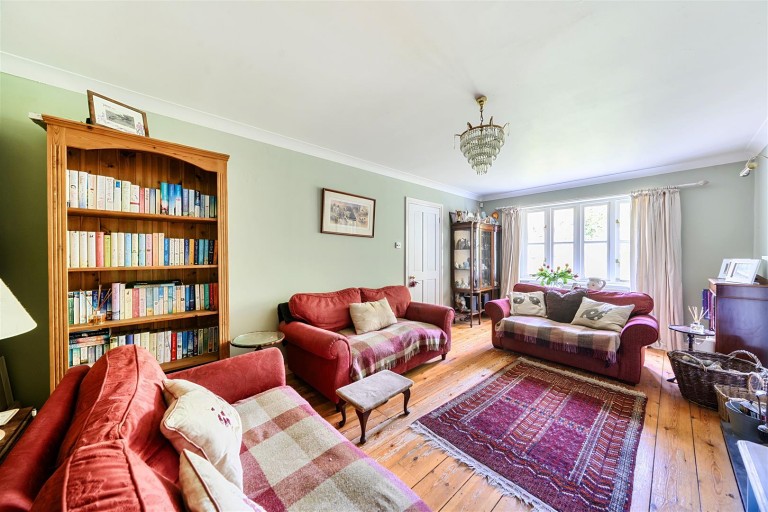 Images for The Close, Charlton Marshall, Blandford Forum