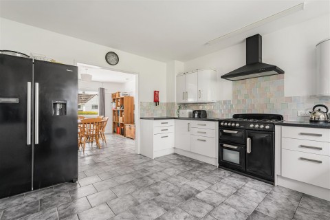 Click the photo for more details of Grenville Road, Padstow