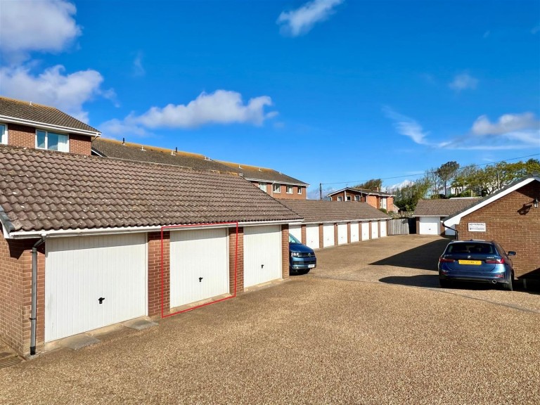 Images for Granville Road, Totland Bay