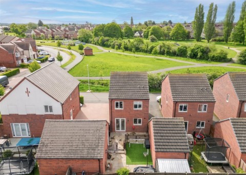 Click the photo for more details of Tarn Rise, Nuneaton, CV11
