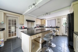 Images for Near Chittlehampton