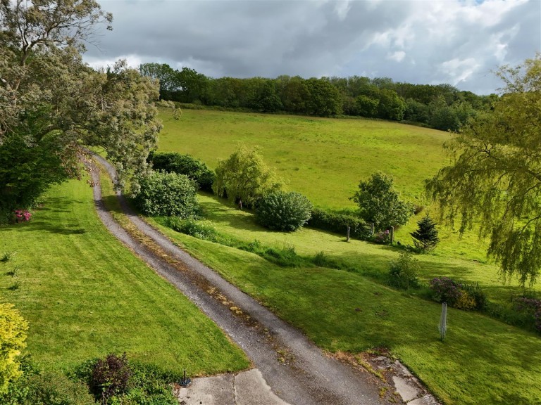 Images for Near Chittlehampton