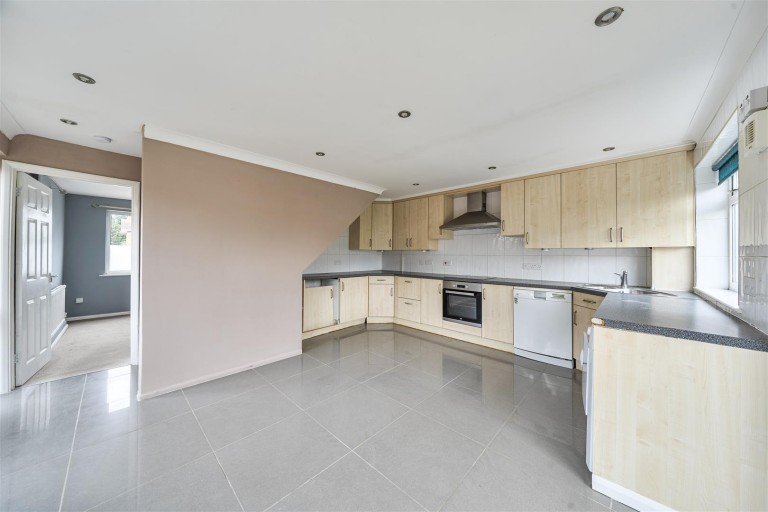Images for Woodville Crescent, Yardley Gobion, NN12
