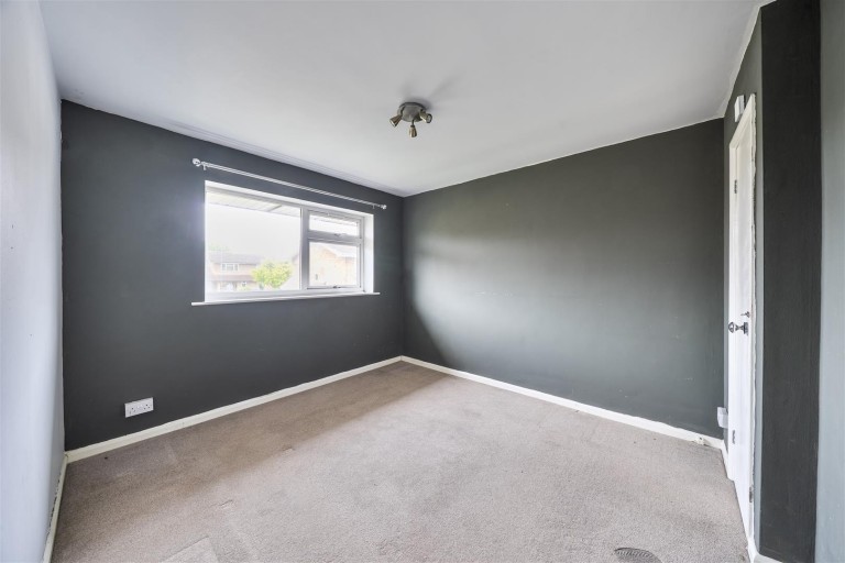 Images for Woodville Crescent, Yardley Gobion, NN12