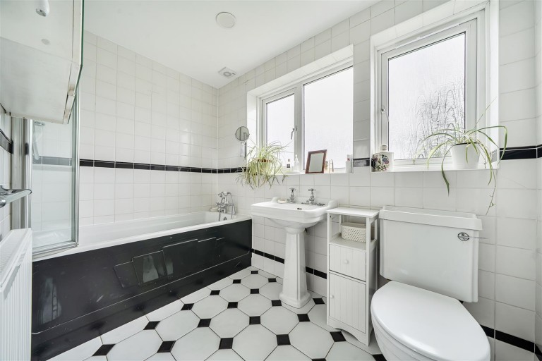 Images for South Avenue, Ullesthrope,  Leicestershire, LE17