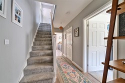 Images for Lukes Close, Wellington