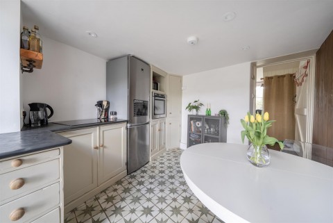 Click the photo for more details of Dulverton