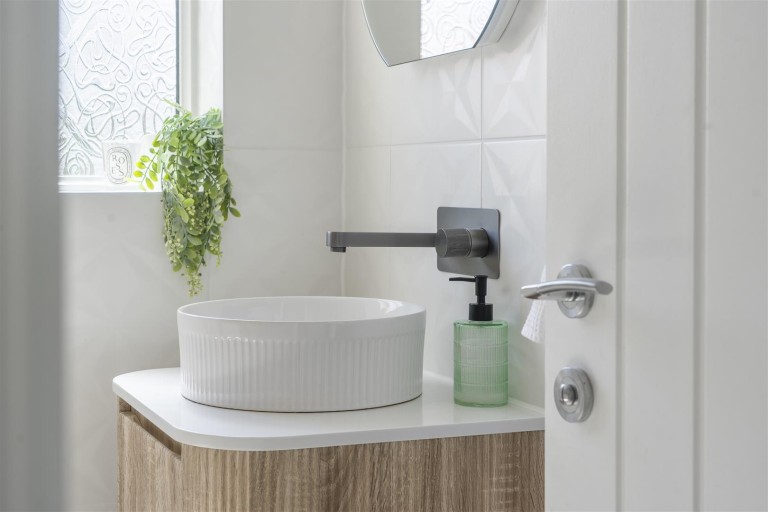 Images for Manor View, Newton Abbot