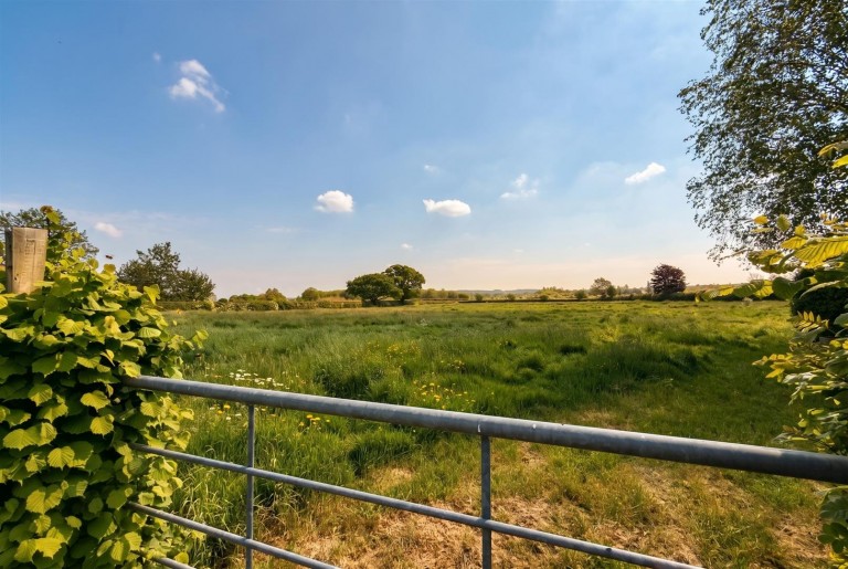 Images for Fulbeck, Grantham