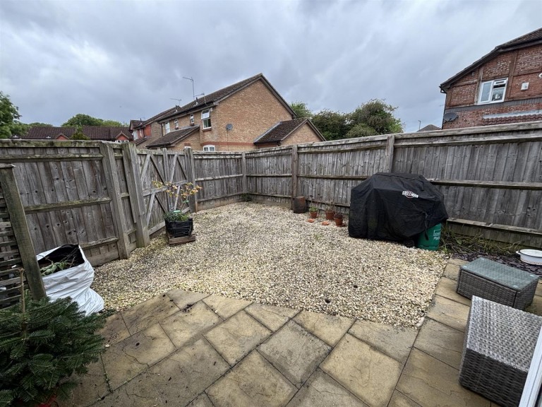 Images for Canterbury Close, Banbury