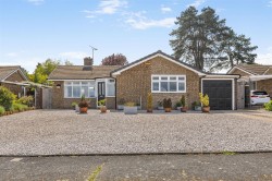 Images for Leigh Grove, Banbury - Far reaching views
