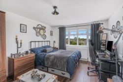 Images for Leigh Grove, Banbury - Far reaching views