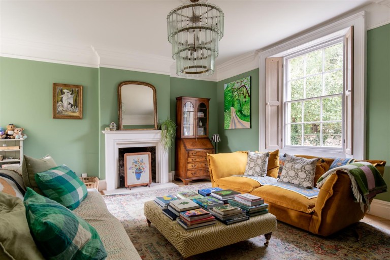 Images for The Old Farmhouse, Lechlade