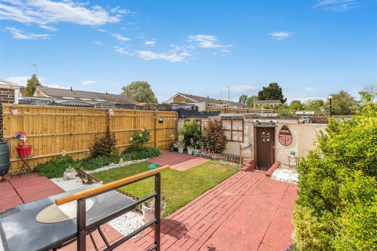 Images for Garden Close, Banbury