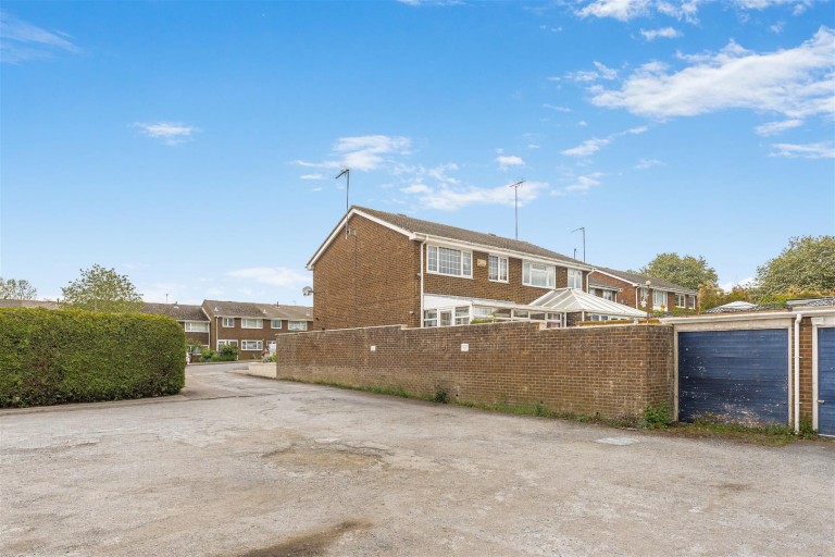 Images for Garden Close, Banbury