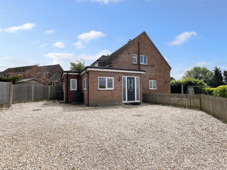 Click the photo for more details of Kingston, Sturminster Newton