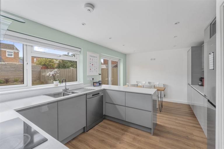 Images for Chatsworth Drive, Banbury