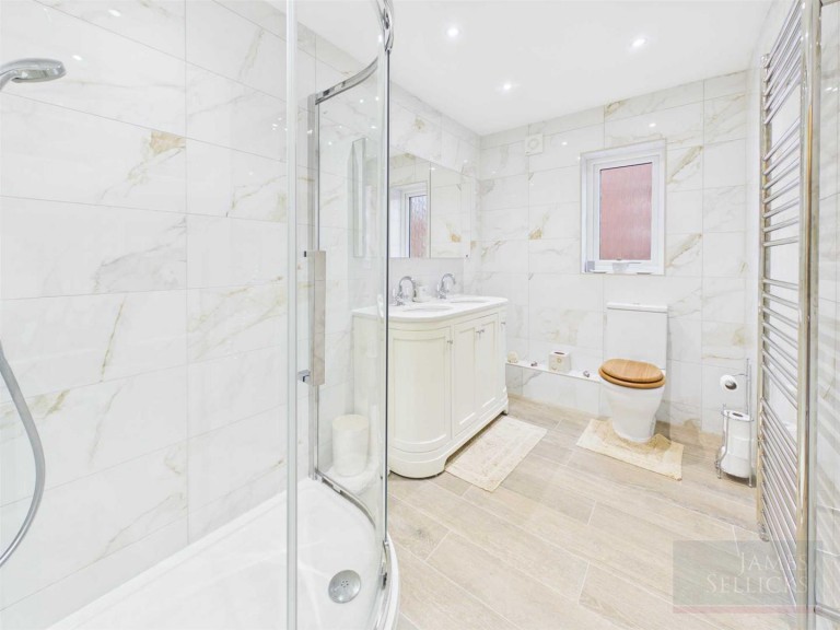 Images for Chen-Wydh, Theddingworth, Lutterworth