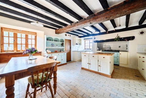 Click the photo for more details of Nr Great Torrington