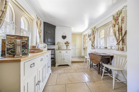 Click the photo for more details of Fulbrook, Burford