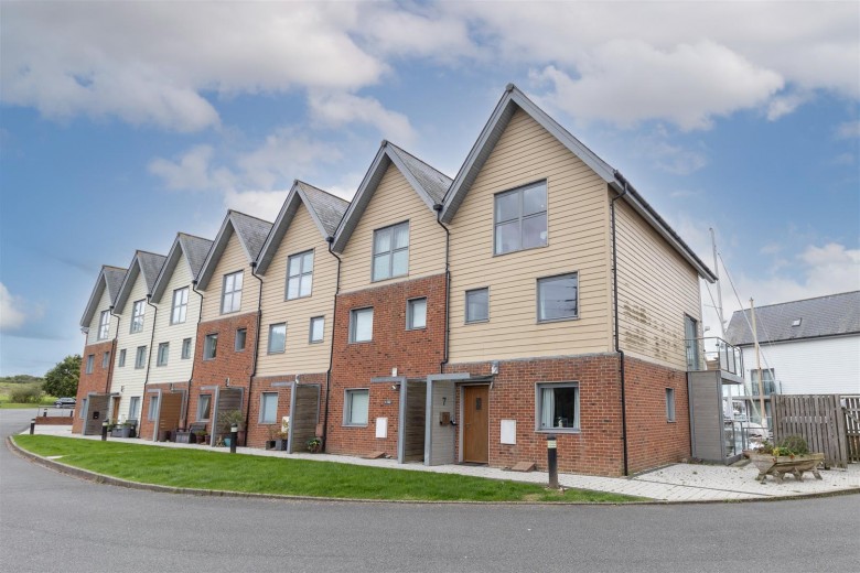 Click the photo for more details of Heron Square, Island Harbour, Newport