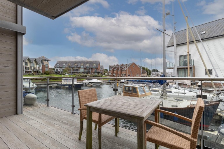 Images for Heron Square, Island Harbour, Newport