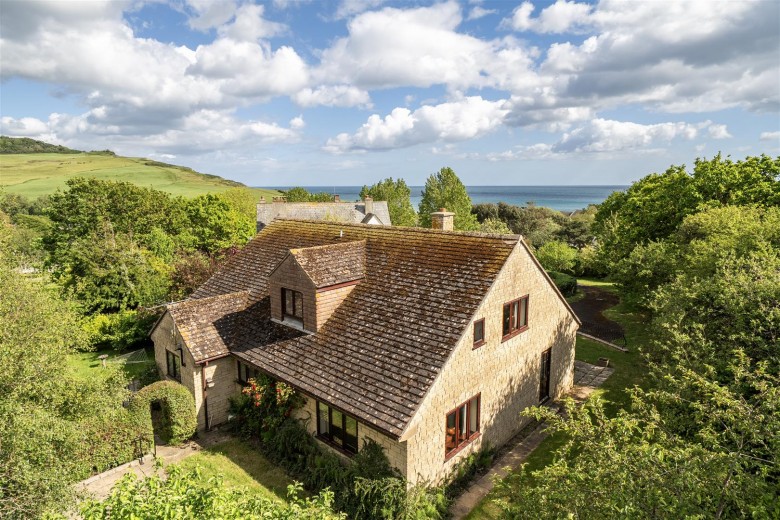 Click the photo for more details of Lower Sea Lane, Charmouth, Bridport
