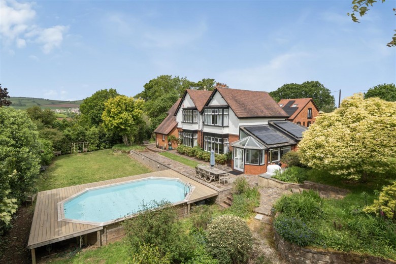 Click the photo for more details of Hele Cross, Bradninch, Exeter