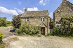 Images for Calcot, Gloucestershire