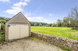 Images for Calcot, Gloucestershire