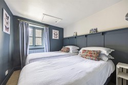 Images for Calcot, Gloucestershire
