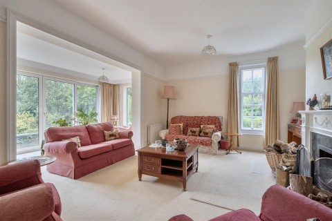 Click the photo for more details of Yelverton, West Devon - Adjacent to Roborough Down
