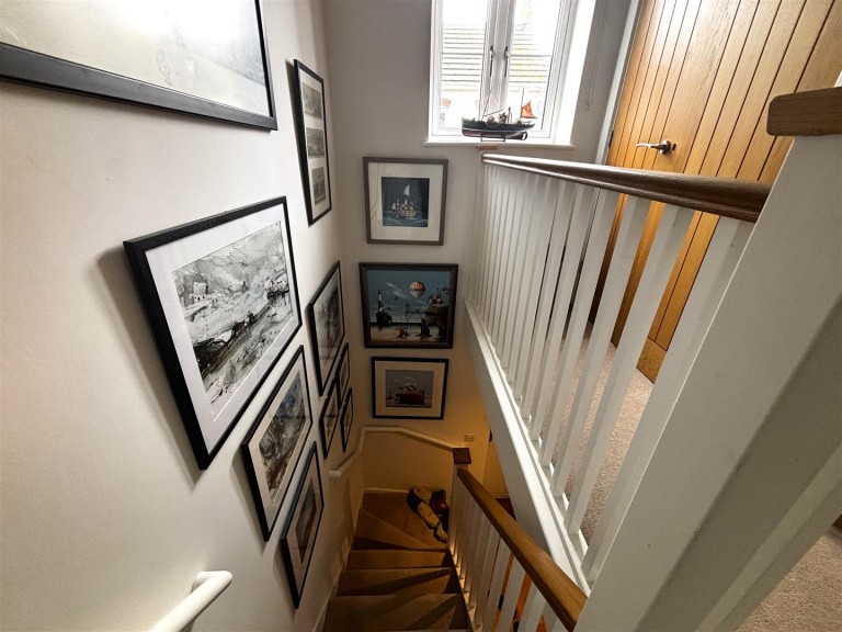 Images for Applebee Way, Lyme Regis